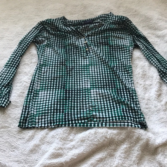 Top - Picture 2 of 2